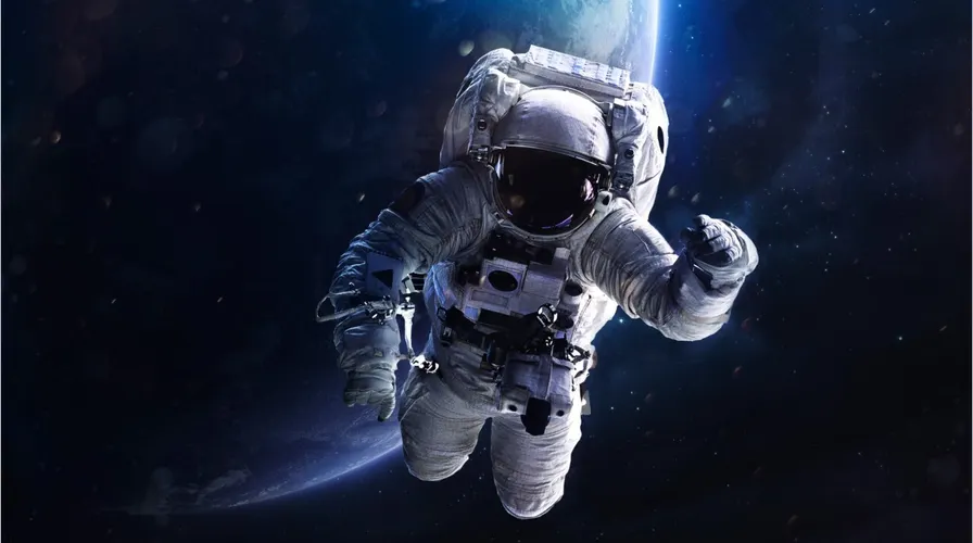 What Happens to the Human Body in Space? 10 Amazing facts